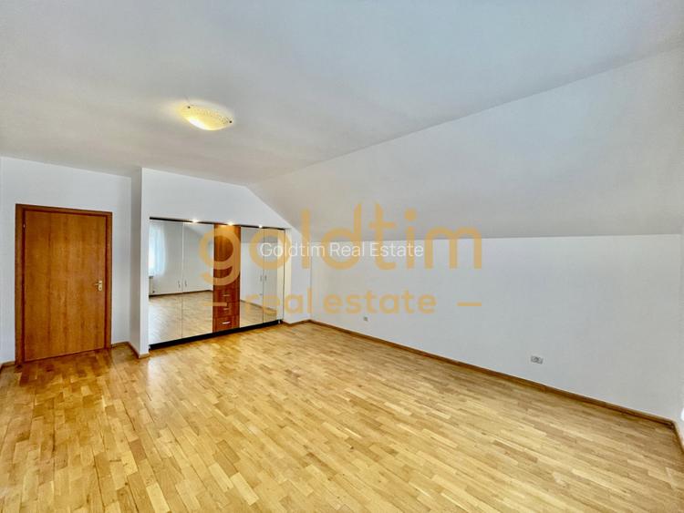 VILA INDIVIDUALA/PISCINA/ GARAJ - 48