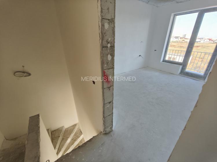 Vila modernă de inchiriat Mamaia Sat pretabil grădinița - 34