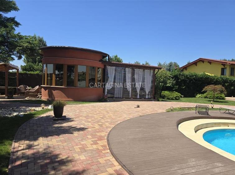 Vila eleganta S+P+1+M - Pipera   Drumul negru   1170mp teren - 3