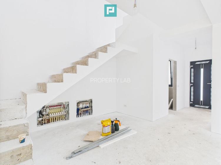 Casă tip duplex modern în Dumbrăvița - 11