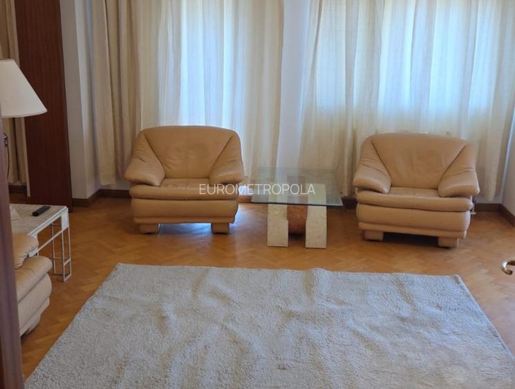 Apartament modern 3 camere, renovat, terasa, disponibil imediat - 2