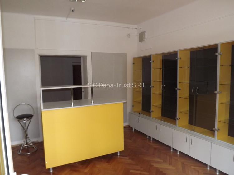 Ideal Salon infrumusetare, Service telefoane, Cabinete - Complexul Strudentesc - 2