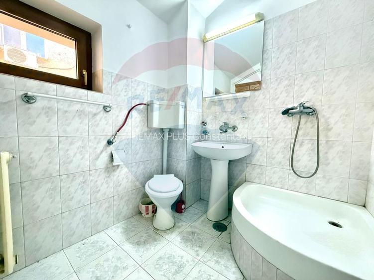 Casă / Vilă cu 5 camere de vânzare pe Bulevardul Ferdinand Constanta - 16