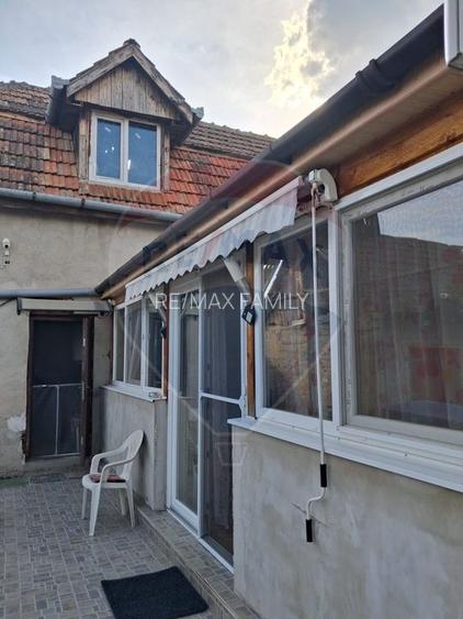 Casă spațioasă de vânzare în zona metropolitană, Fughiu - 7