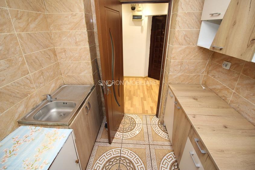 Titan, fix la metrou Grigorescu, 3 camere decomandat, reabilitat, mobilat - 10