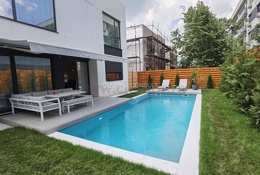 VILA cu PISCINA!!  Iancu Nicolae - 19