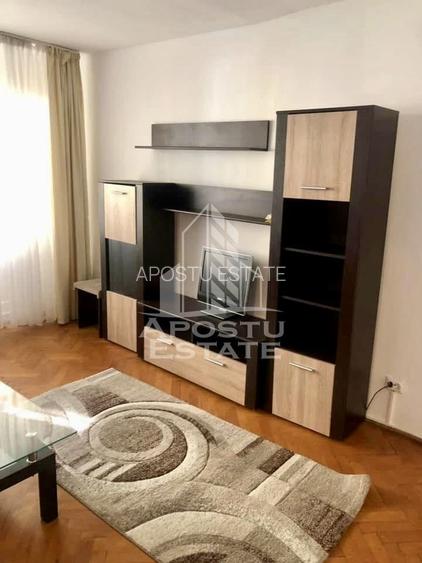 Apartament cu 2 camere, etajul 2,  zona Sagului - 3