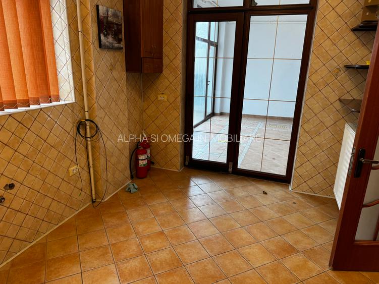 Vila singur curte, ideal scoala, gradinita - 25