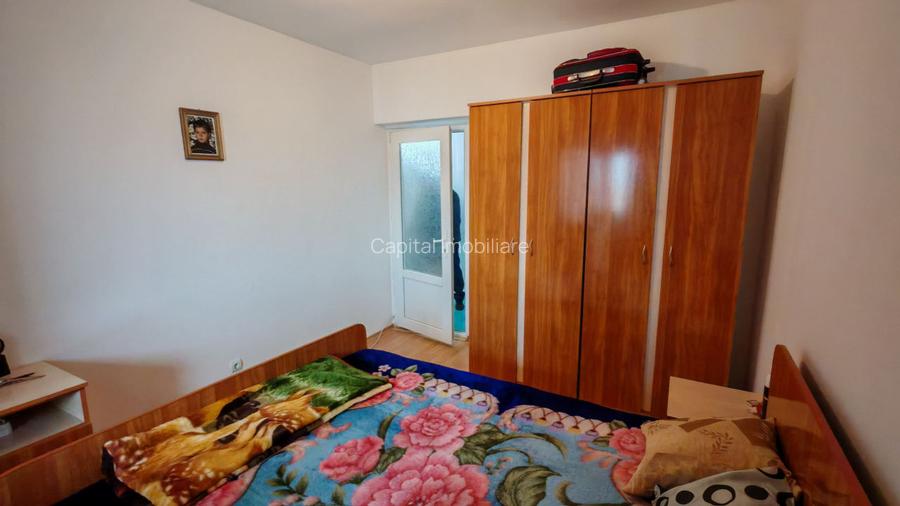 De vanzare apartament spatios cu 4 camere decomandate, zona gării - 16