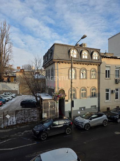 Caderea Bastiliei, apt. 2 camere, etaj 1, balcon,50mp, pe lista de U 3 - 12