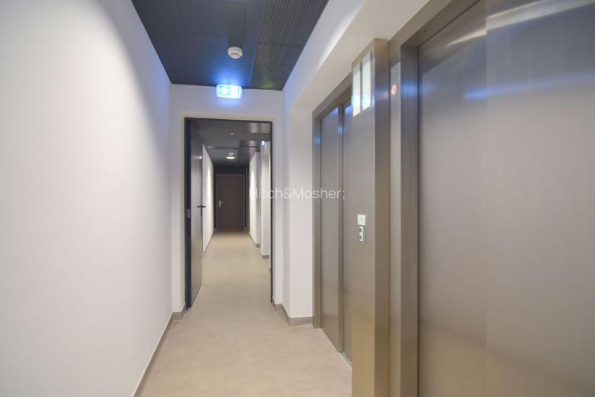 Apartament 2 camere cu parcare-Complexul Studentesc - 21