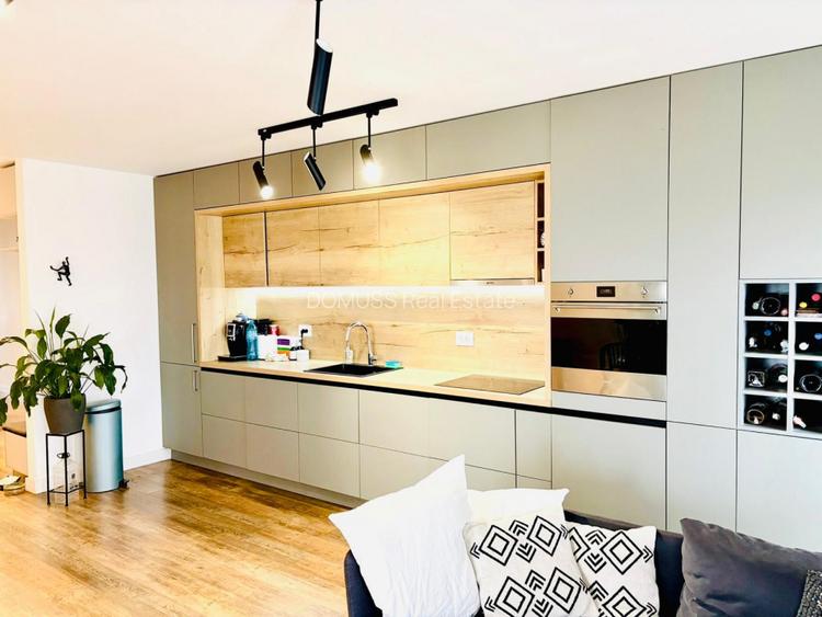 3 CAMERE | PARCULUI 20 | PAJURA | 1 MAI | EXPOZITIEI | CASA PRESEI | - 3