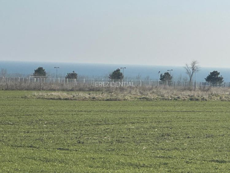 Teren Corbu- 2 hectare-  iesire la mare - 3