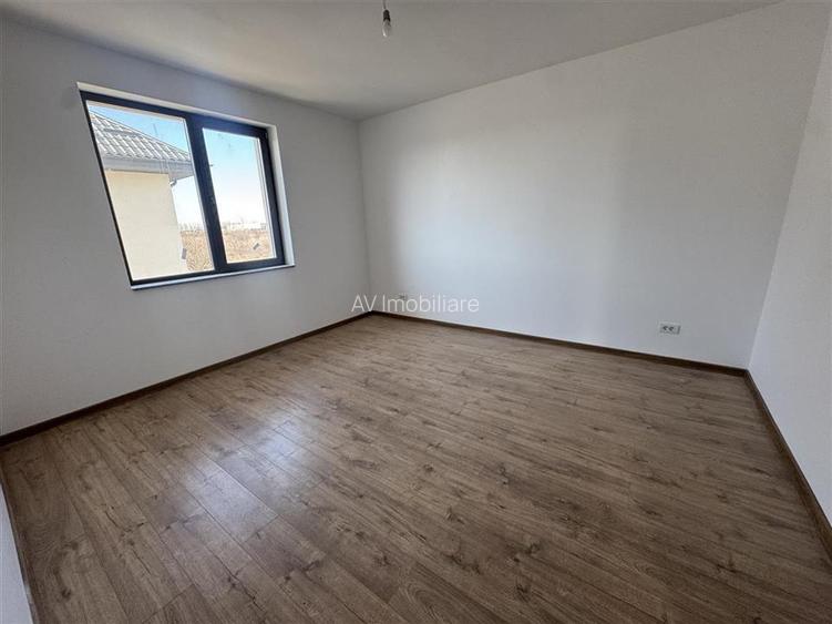 DE VANZARE VILA INDIVIDUALA  BRAGADIRU STRADA IERNII  PRELUNGIREA GHENCEA LA CHE - 5