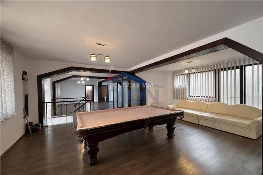 Intre eleganta urbana si liniste deplina, vila moderna cu garaj si acces privat - 3