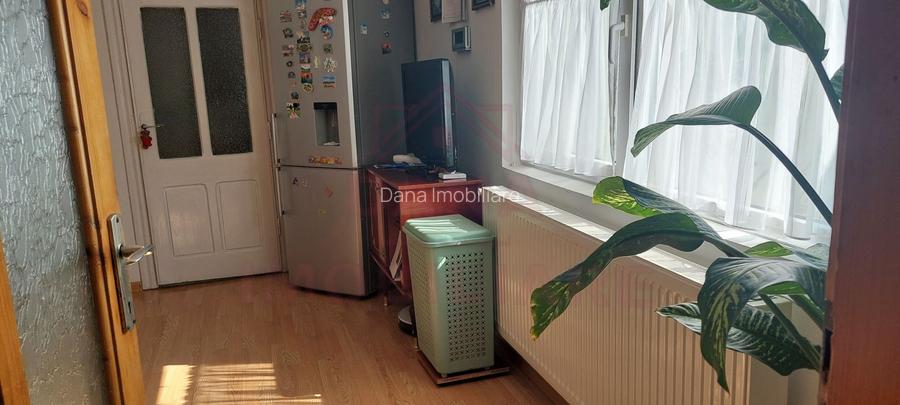 1\2 DUPLEX, DE VÂNZARE, 4 camere\CARANSEBEȘ\ ZONĂ CENTRALĂ\JUD.CS - 7