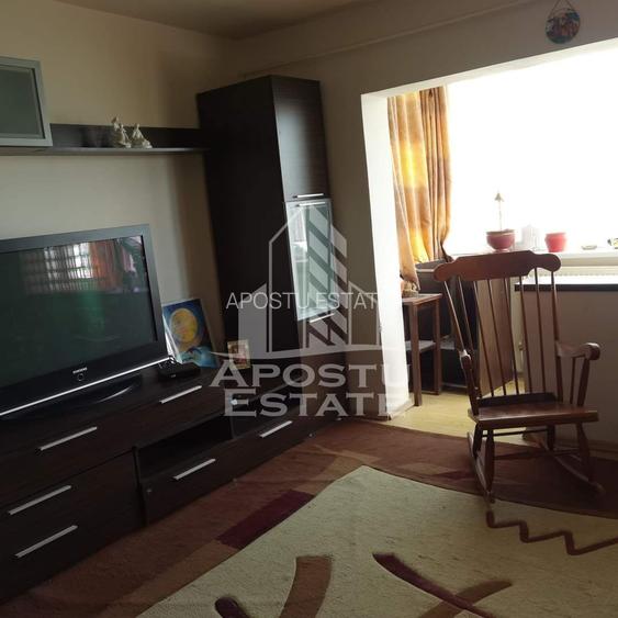 Apartament cu 2 camere, zona Badea Cartan - 4
