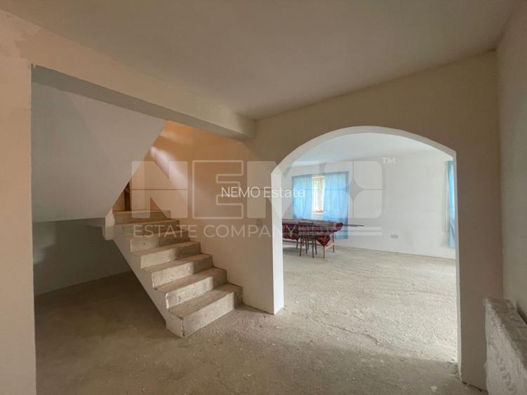Casă la Rosu | Teren imprejmuit | Priveliste panoramica| Burla - 10