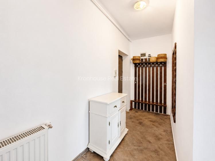 Apartament 3 camere pe doua niveluri | terasa | parcare | zona de case Tractorul - 24