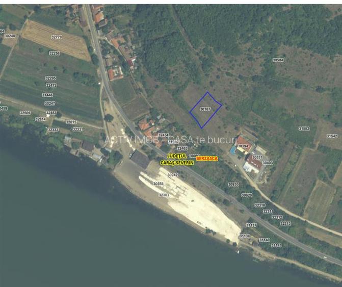 TEREN INTRAVILAN S-1500mp - Berzasca, jud. CS - 4