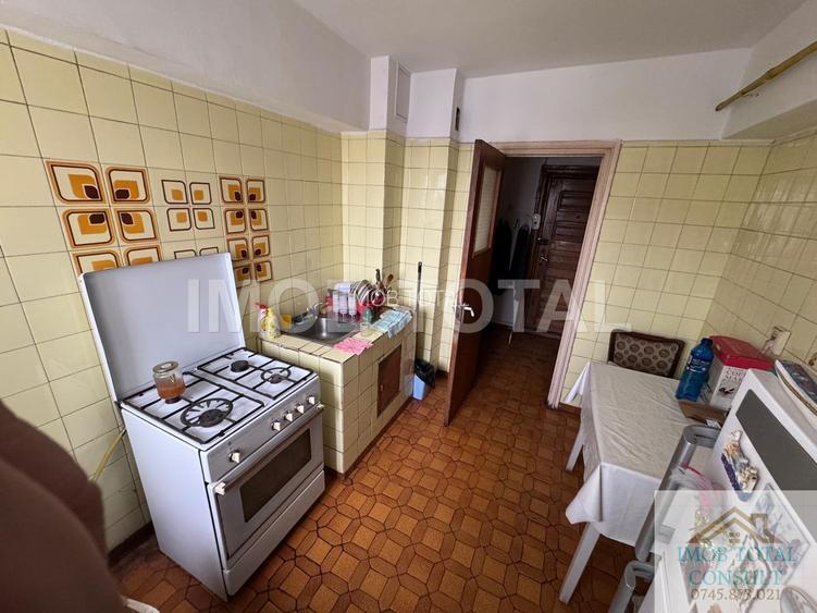Apartament 3 camere Ultracentral etaj 7/10 - 9