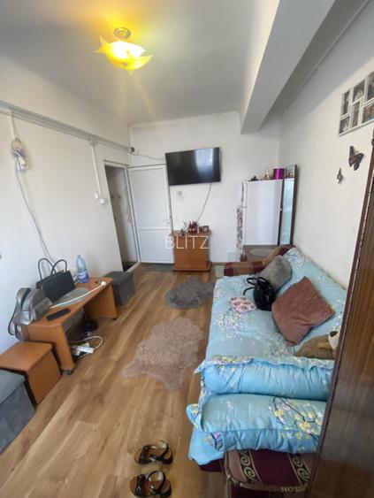 Camera de camin 15 mp, in Valea Rosie, la 18.000 euro cu baie si bucatarie - 2