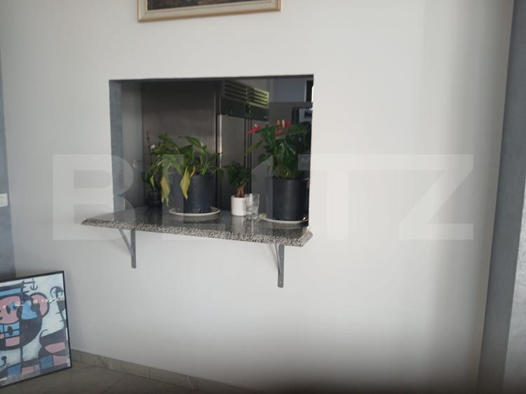 Spatiu comercial de inchiriat, 230 mp,  zona Gura Humorului