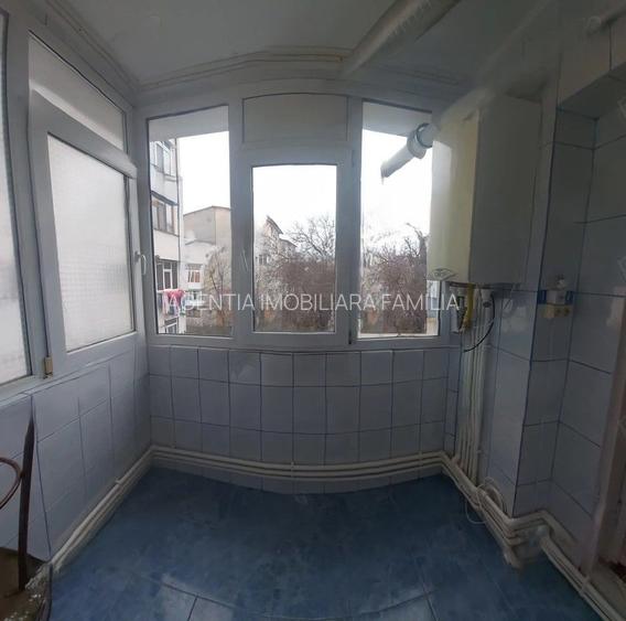 Apartament 3 camere decomandate – etaj 2 – Micro 21, Galați - 6