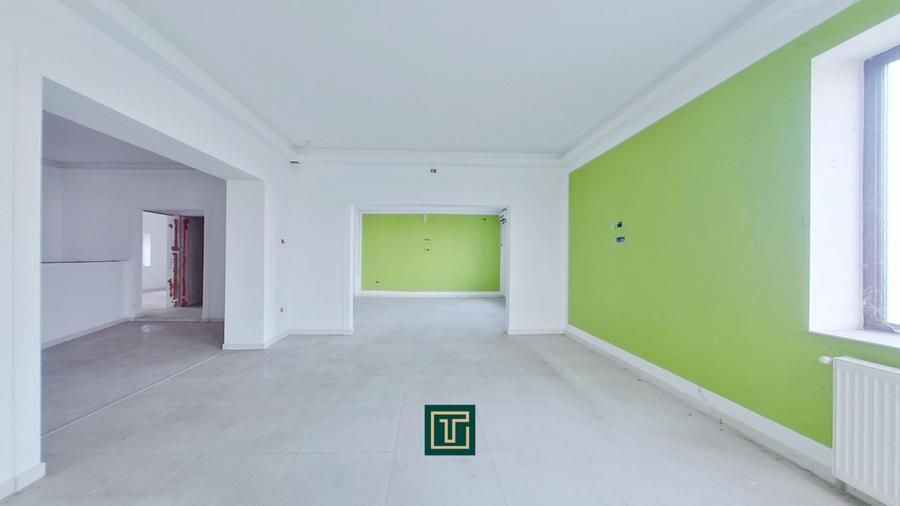 Clădire emblematică rara cu 13 camere pe Calea Victoriei | Ideal locuit/clinică