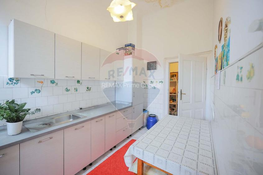 Spațiu ultracentral în Oradea, 171 mp, clinică sau birouri, de vânzare - 19