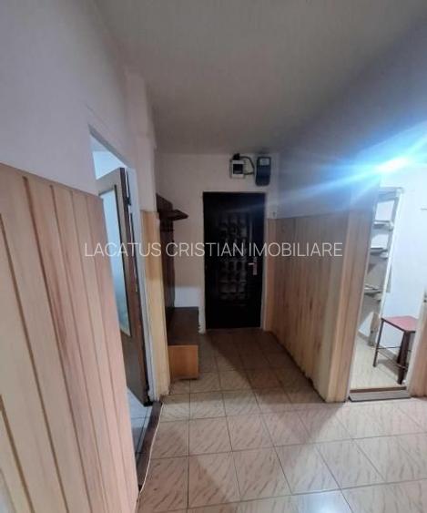 APARTAMENT 3 CAMERE DECOMANDAT CONFORT 1 ZONA INEL 2 - 3