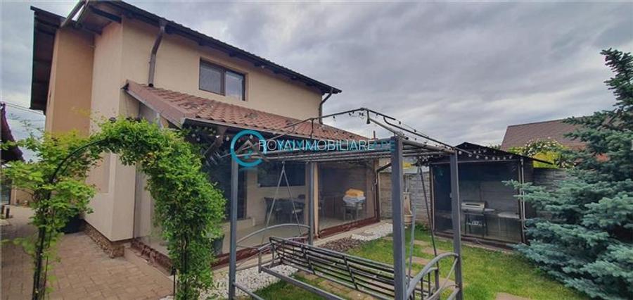 Royal Imobiliare-Vanzare Vila Zona Blejoi - 2