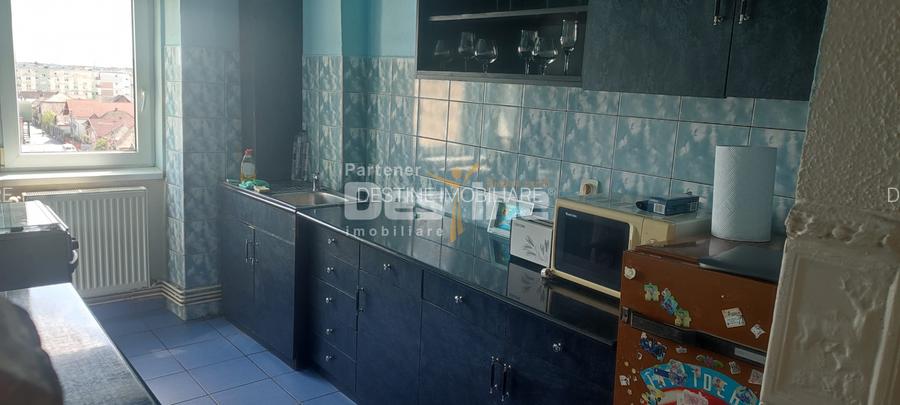 APARTAMENT CU 3 CAMERE IN ZONA MATERNA SITUAT LA ETAJUL 3 BLOC TURN - 5