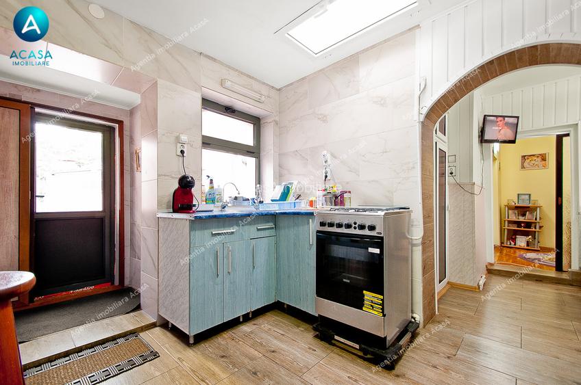 Casa situata in oras zona centrala cu teren de 310 mp - 6