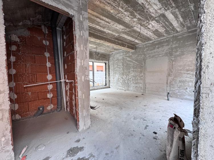 Ocazie! Case P+1+Pod. 4 cam. Util 100mp. Teren 200mp. Complex inchis - 6