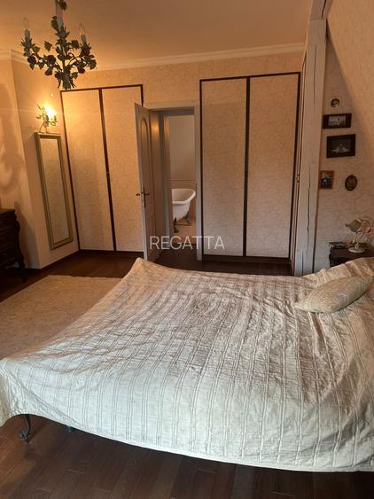 VILA CU IZ PROVENSAL  CU TEREN GENEROS SI PISCINA EXTERIOARA INCALZITA - 30