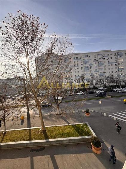 Metrou Aparatorii Patriei 3 camere decomandat - 8