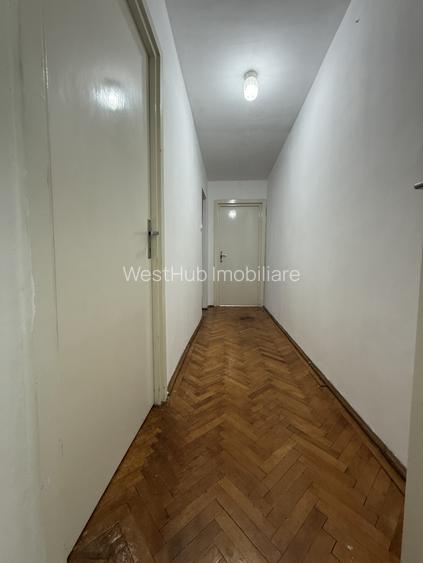 Apartament spatios, 3 camere, semidecomandat 63 mp utili - Circumvalatiunii - 7