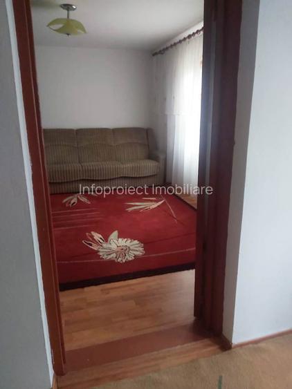 Casă din cărămidă, zonă de deal la Pârscov - 7