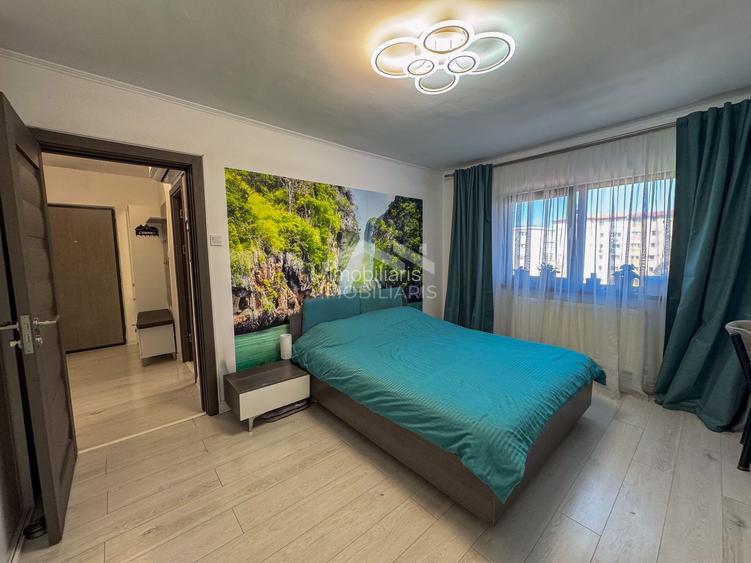 Apartament 3 camere de vanzare - modernizat 2024 - Poarta 6 - 10