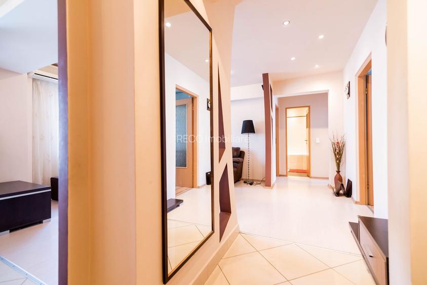 Apartament cu 4 camere zona Rogerius - 9