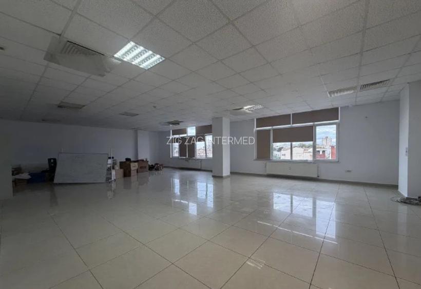 Delfinariu-bd. Mamaia, spatiu birouri, 120 mp., openspace - 7