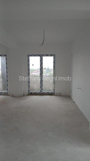 Apartament 2 camere de vanzare Uverturii-Rosu - 2