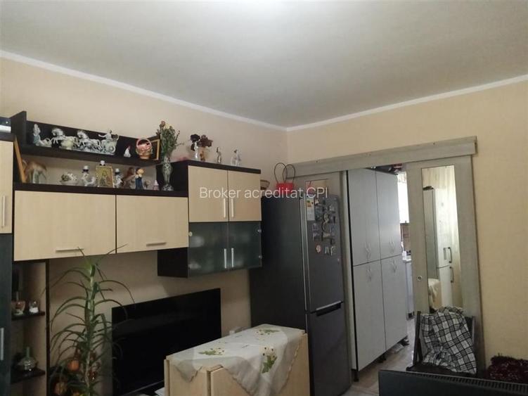 2 camere , decomandate,Energiei. - 5