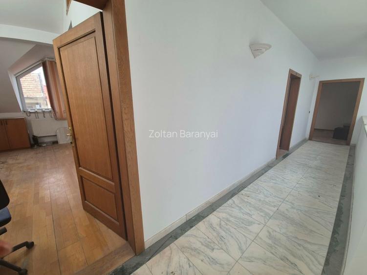 🏡 De Vânzare – Imobil Central, Ideal pentru Investiție! - 10