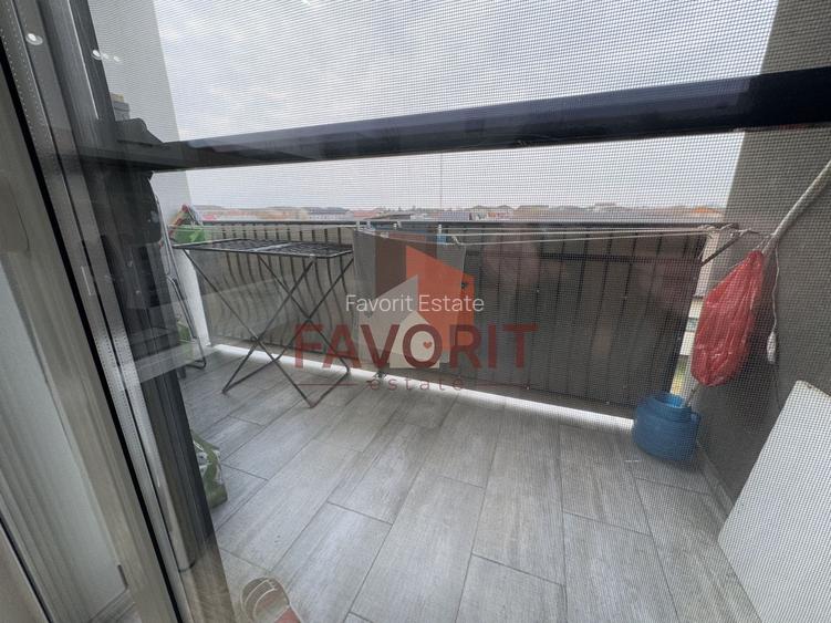 Etaj intermediar. Mobilat si utilat. Loc de parcare - 10