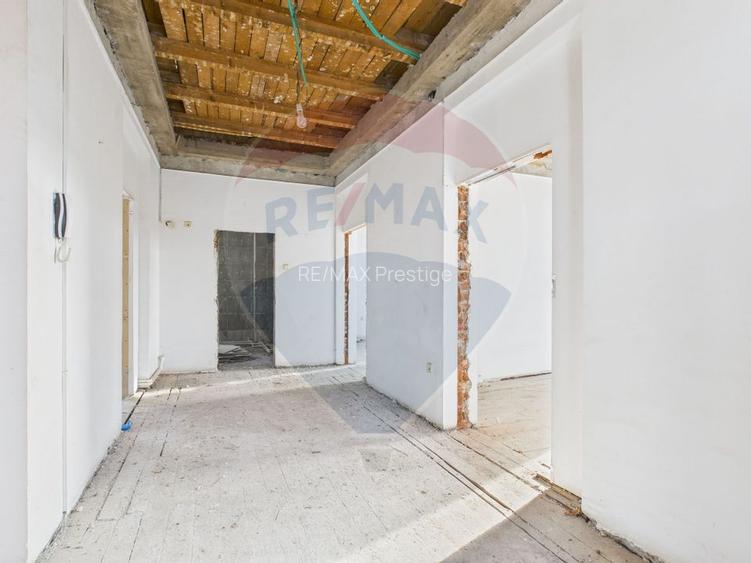 Vila S+P+2+M, 15 camere, ideala pentru investitie - Ștefan cel Mare - 6