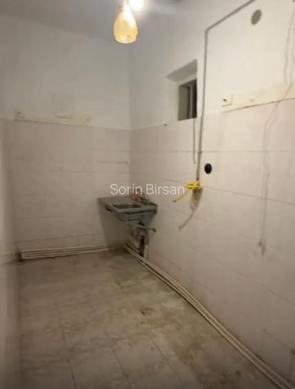 Casa de vanzare Medeea 370 m deschidere 14 - 7