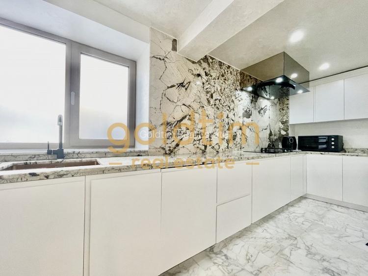 RENOVATA COMPLET/ PISCINA/ FINISAJE DEOSEBITE/ GARAJ - 9