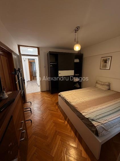 Apartament 3 camere - in bloc de 4 etaje, loc parcare inclus - 10